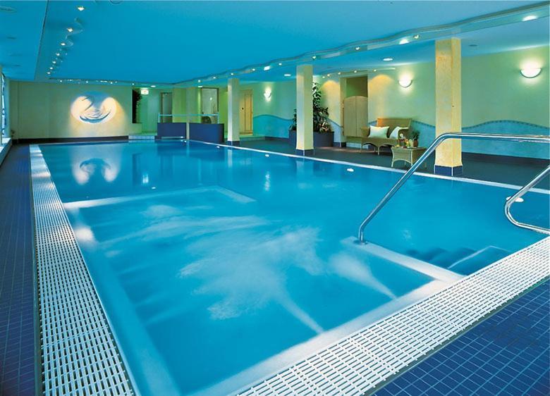 Hotel Schwanen Kaelberbronn Pfalzgrafenweiler Buitenkant foto